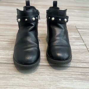 The Children's Place Black Boots with Pearl Details